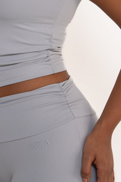 Gathered Essential Shorts ohne Scrunch - Grau