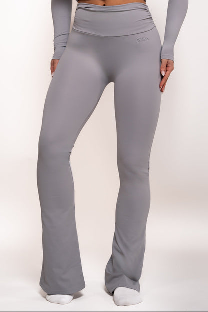 Gathered Essential Pants ohne Scrunch - Grau