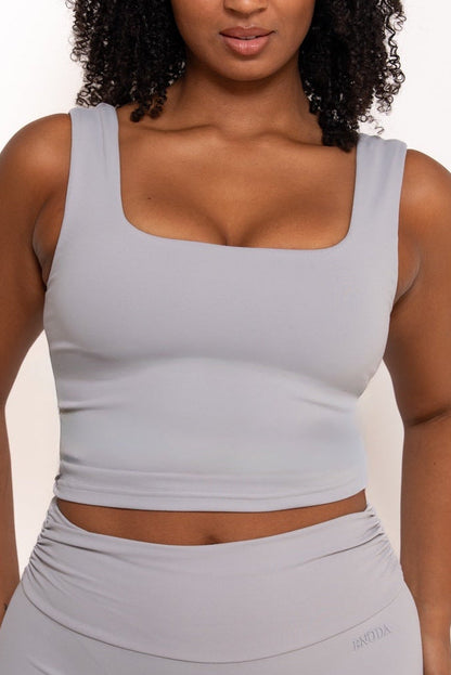Gathered Essential Top - Grau