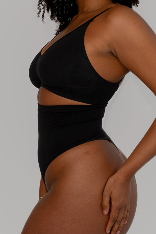 Defined Shape High Waist Tanga - Schwarz