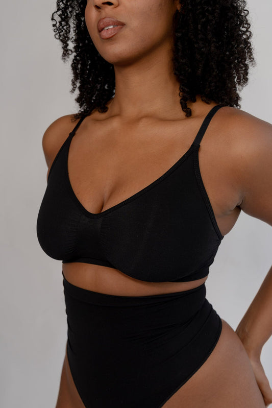 Defined Shape Bralette - Schwarz